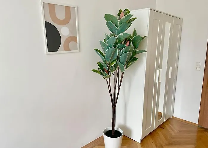 Апартаменти 110m2 Stylish 4 Bedroom